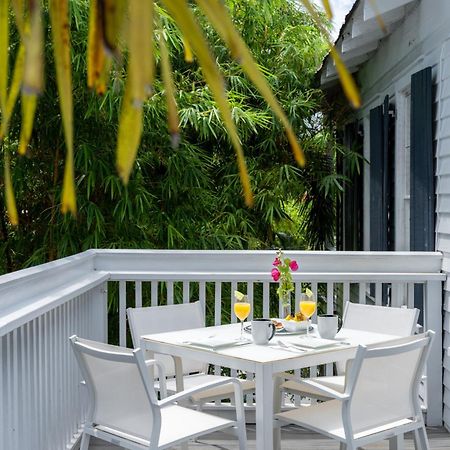 Alexander'S Guesthouse-Adult Exclusive, Lgbtq Friendly Key West Eksteriør billede